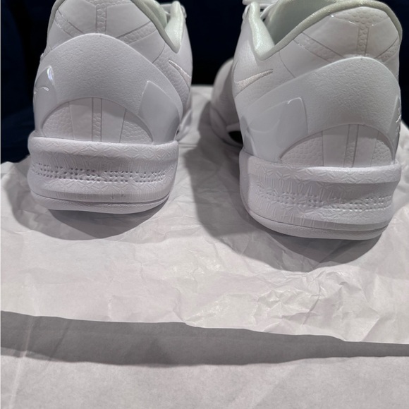 NIKE KOBE VIII PROTRO men’s size 9.5 original box & receipt Brand new never worn - Picture 5 of 12